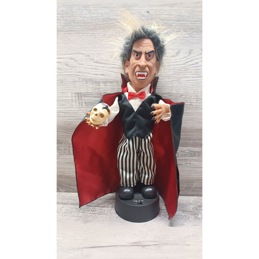 Motionettes Of Halloween by Telco #95732 Dracula Vintage 1989 Rare Skull